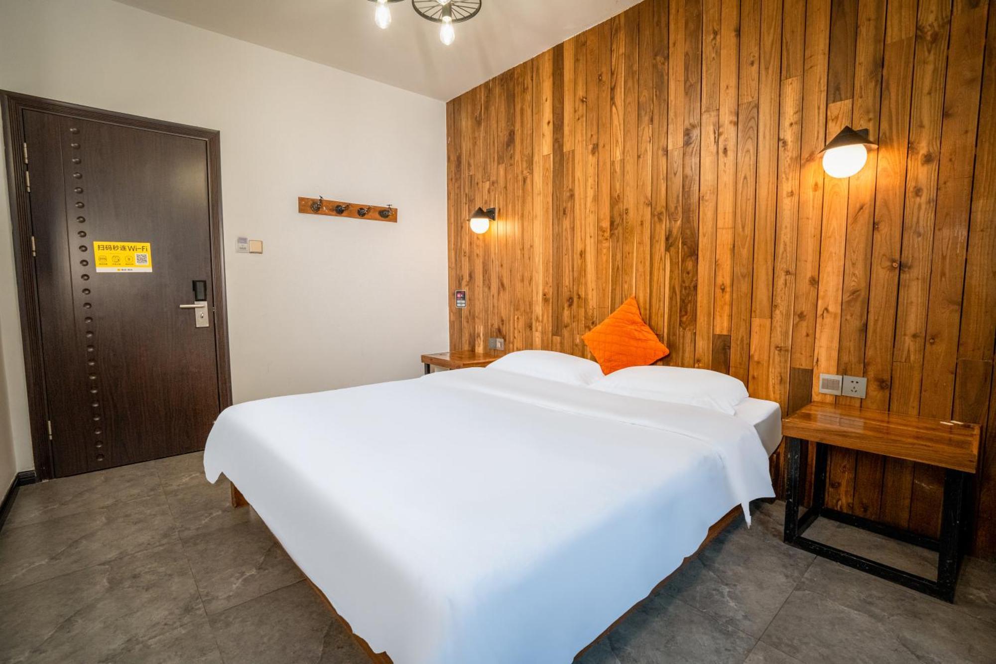 Tianmenshan Loft Art Inn จางเจียเจี้ย ภายนอก รูปภาพ